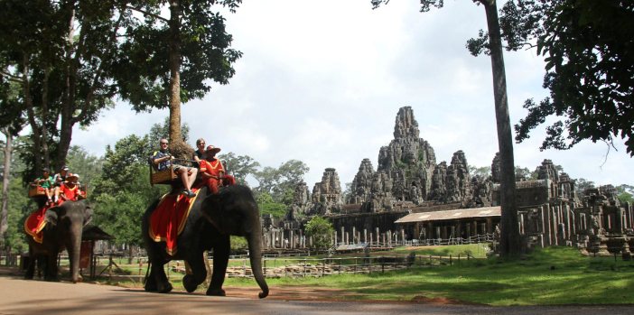 angkor-riding-elephant
