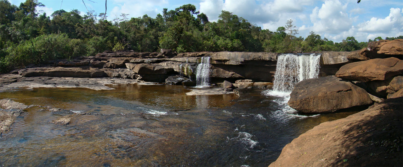 tad-leuk-waterfall-laos