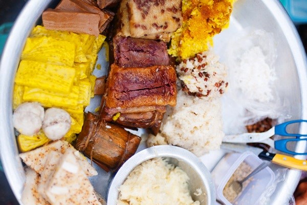 must-try-dish-in-myanmar-sweet-snack
