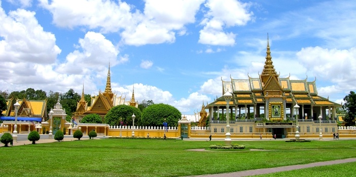 royal-place-phnom-penh