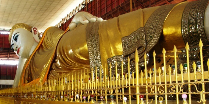 chaukhtatgyi-reclining-buddha-yangon
