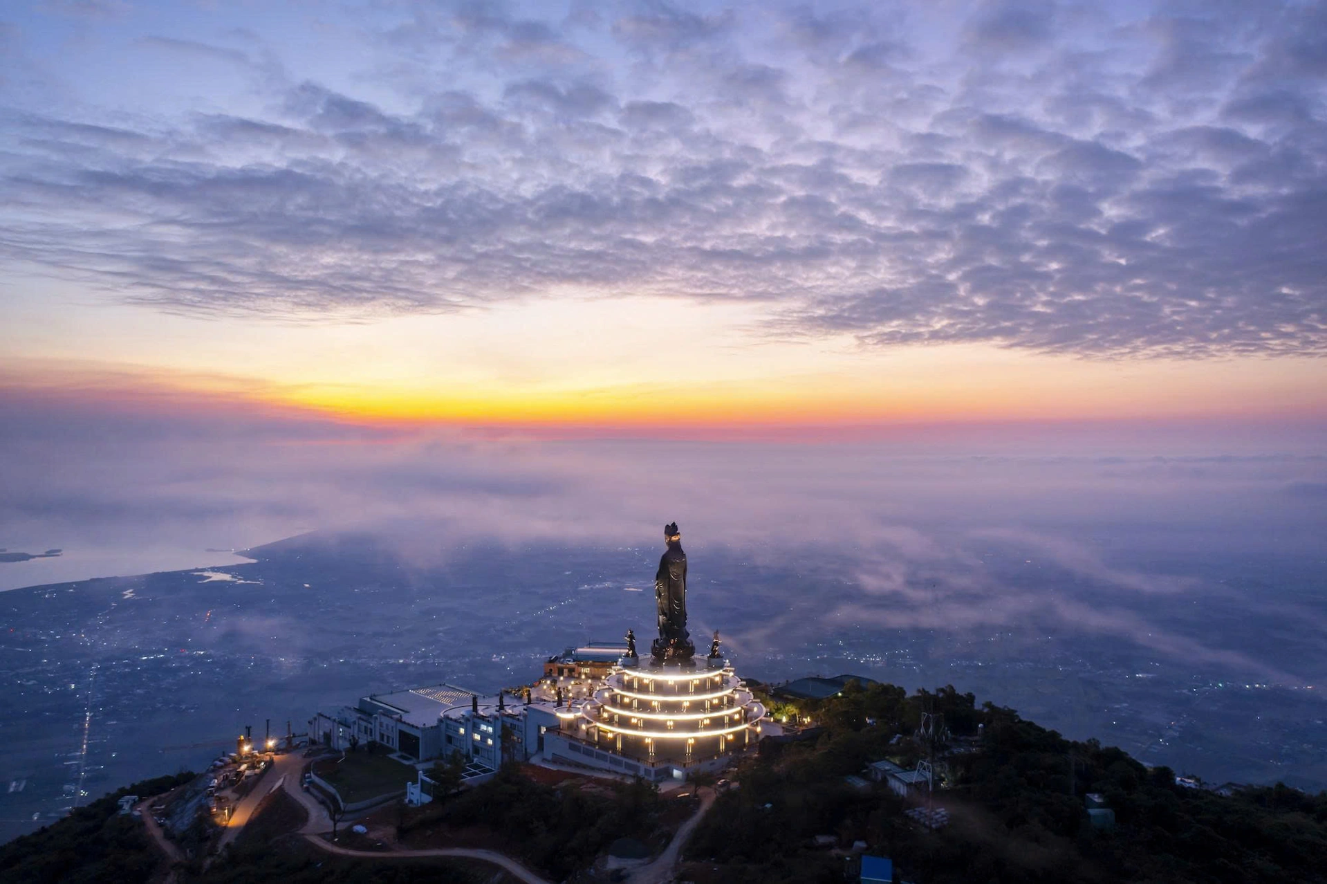 Explore South Vietnam In Style