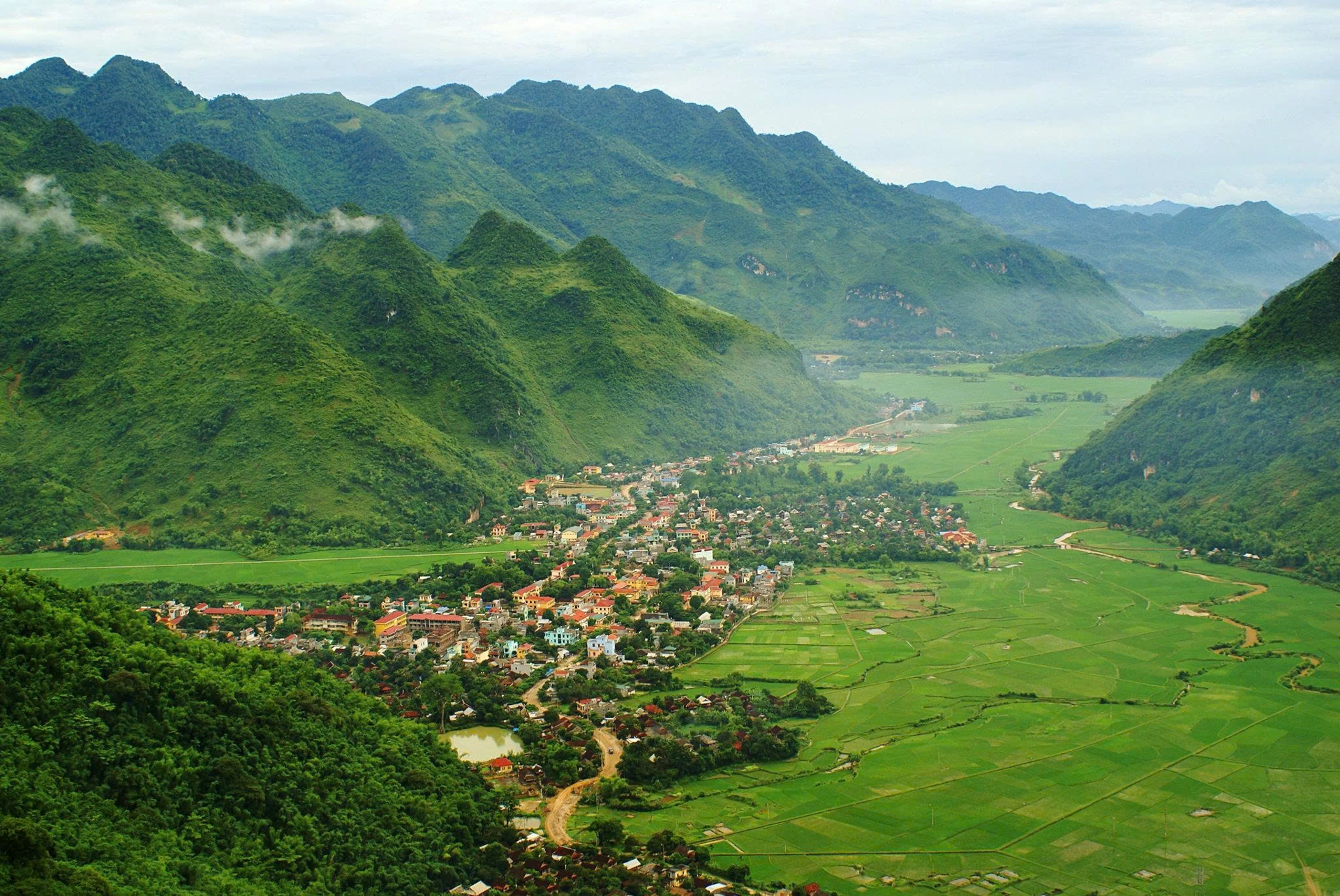 Natural Trails Of The Northern Vietnam