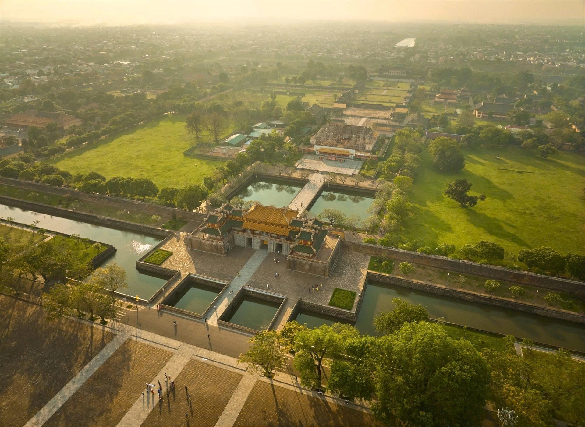 Unique Honeymoon Vietnam & Cambodia