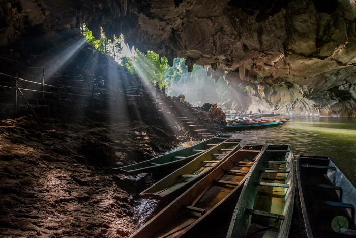 Laos Through Your Lens